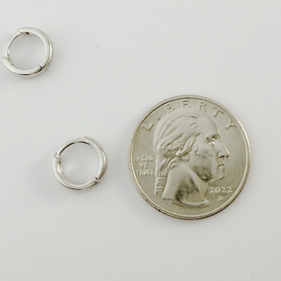 S925 Silver Small Huggie Earrings-Girls Earrings-11mm SH005 - Picture 5 of 10